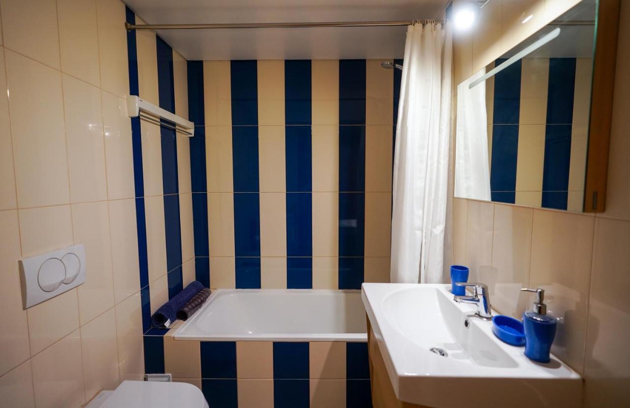 Bay View Apartment W/Pool 3-Min Walk To The Beach Αλμπουφέιρα Εξωτερικό φωτογραφία